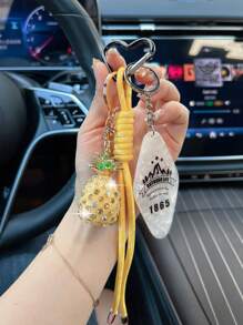1 件时尚水钻水果手工编织钥匙扣