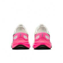 2025 女款 NIKE STRUCTURE 25 厘米低帮跑步鞋 IB7452-100 - 白色 - 查看 4