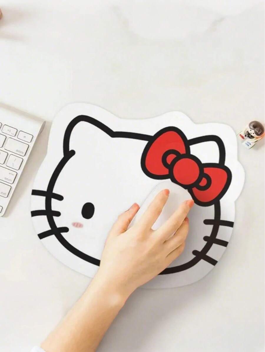 Sanrio 1pc- Sanrio Authorized Sanrio, Cartoon Shaped Mouse Pad, Leather Material, Creative Small Non-Slip Pad, Personalized Computer Desk Pad For Office, Graduation Season Opening Season Gift, Office School Supplies For Friends, Cinnamoroll, Kuromi, My Melody, Pochacco, Back To School Gaming Mouse Pad
