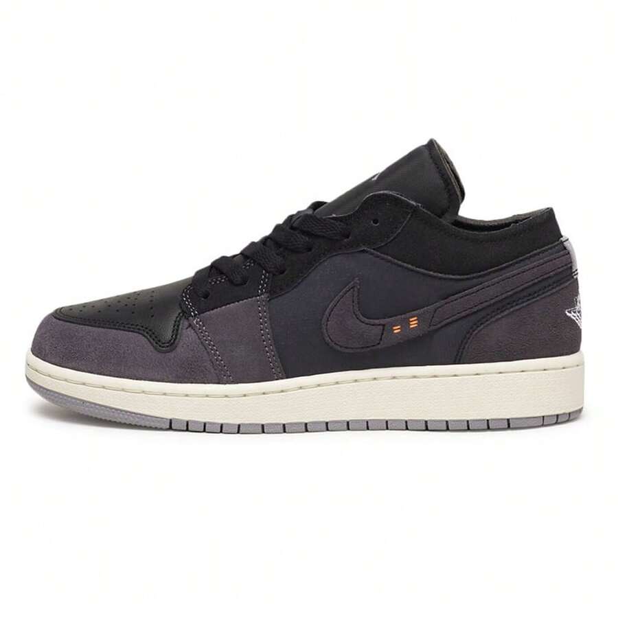 Big Kid's Jordan 1 Low SE Craft Blck/Cmnt Grey-Lt Graphite (DV0478 001) - Black - View 1