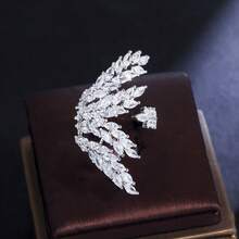 1pc Fashionable Elegant Zirconia Maple Leaf Open Ring