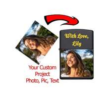 **Monogramowane stalowe etui na zapalniczkę** Usługa grawerowania premium imion/dat/specjalnych wiadomości