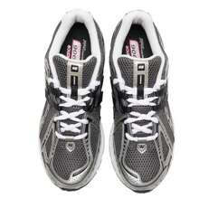 New Balance Unisex Casual Sneakers, Low-Top Lightweight Comfortable Retro Running Shoes U1906RCG-D