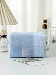 1 pieza de bolsa de maquillaje de seersucker, una bolsa de tocador de gran capacidad para llevar en la mano, bolsa de almacenamiento de cosméticos de viaje con bordado a rayas, esencial de viaje para vacaciones, verano, vuelta al colegio, bolsa escolar, bolsa de viaje para mujeres, bolsa de maquillaje para viajes