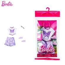 Mattel 芭比娃娃服装、时尚及配饰套装，时尚娃娃，套装包含 1 套完整造型，配有鲜艳的服装和造型件