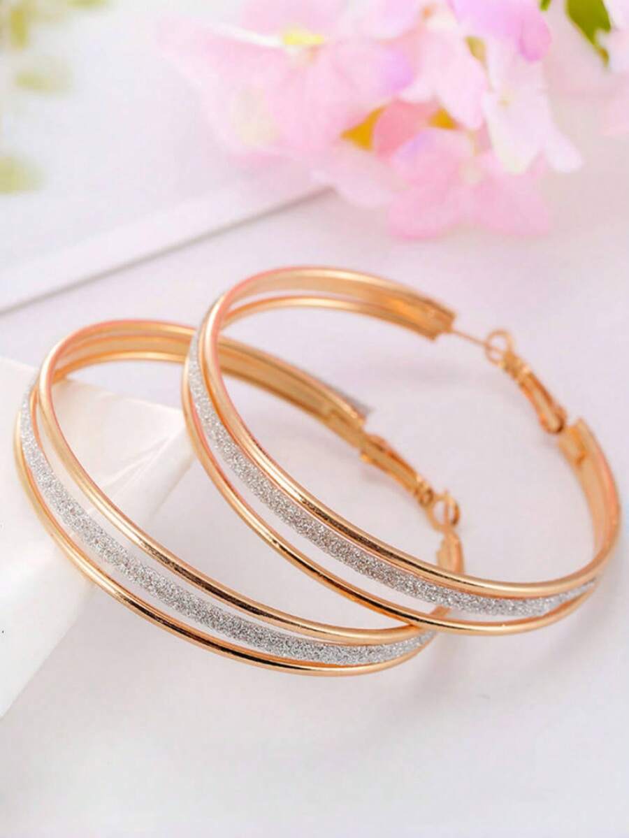 1 Pair Simple & Stylish Matte Layered Earrings For Girls - Gold - View 1