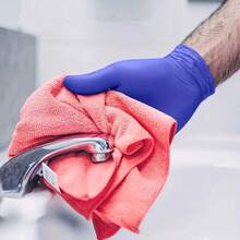 Disposable Use Nitrile Gloves, Multipurpose Household Cleaning Gloves, Waterproof, Anti-Slip, Suitable For Dishwashing, Hairstyling, Kitchen Cleaning (Random Color: Purple Or Pink), Waterproof, Ambidextrous, Non-Medical Gloves - View 3