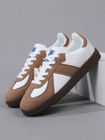 Retro tyska vardagsskor för män, 4 säsonger, lätta, mjuka sular, rund tå med snörning, platta sneakers, plusstorlek upp till 46