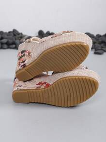 2024 New European Women Platform Wedge Sandals, Outdoor Versatile One-Strap Slides, Sexy Floral Print Beach Casual Slippers, Comfortable Open Toe Shoes, Green Floral Elevated Petite Shoes