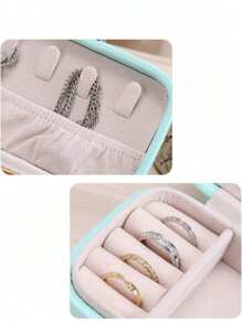 1pc Portable Minimalist Jewelry Organizer Box, Leather Travel Small Accessories Case For Earrings, Necklaces, Rings For Women Storage Organizer Travel Essentials Back To School