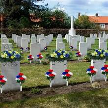 Faux Roses Bouquets Realistic Artificial Fake Red White Blue Flowers For Patriotic Home Kitchen Office Party Decoration - Multicolor - View 3