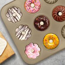 Stampi per ciambelle, teglie antiaderenti per ciambelle in acciaio al carbonio da 12 cavità, design a 4 forme, teglia da forno per torte, biscotti, bagel, muffin