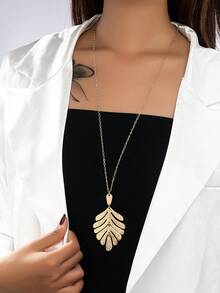 Geometric Charm Necklace - Yellow Gold - View 11