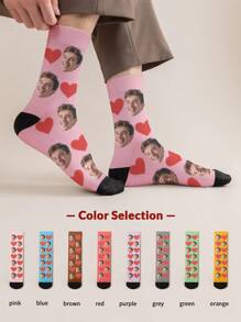 1 paire de chaussettes mi-longues personnalisées pour hommes. Mettez n'importe quel visage sur les chaussettes, chaussettes personnalisées avec photos, chaussettes amusantes et personnalisées moyennes et longues, convenant pour des occasions comme la Saint-Valentin, les anniversaires et les cadeaux.