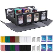 CAGO Caja De Almacenamiento Gigante Para 4000 Cartas TCG | 4 Compartimentos | Yugioh, Pokémon, Magic, Dragonball | Incluye 100 Fundas | Cartón Resistente