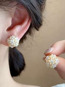 1 Pair Delicate 3D Floral Earrings, Unique Design Transparent Elegant Versatile Earrings For Party, Wedding Wearing