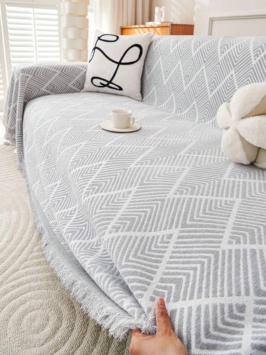1pc Geometric Pattern Sofa Throw Blanket, Bohemian Style Pet Proof Sofa Protector, Machine Washable Home Decor Fit L-Shaped Sectional And 1/2/3/4 Seater Sofa(Sold Individually) - Grey - View 1