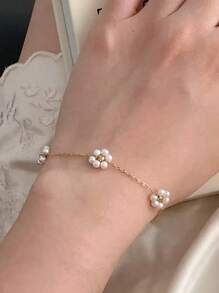 1 Set Elegant Floral Stainless Steel Necklace And Bracelet Jewelry Set, Suitable For Women In Daily Commute Or Hanging Out With Friends, Can Also Be Gifted