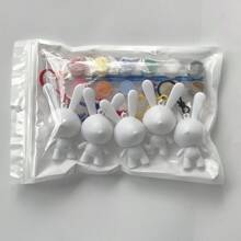 Set de manualidades de creación DIY que incluye un llavero con diseño de oso fluido estilo graffiti, conejo de orejas largas y pequeña decoración de alien, con base blanca para pintar a mano (Incluye: 3 colores u 12 colores de pinturas acrílicas y pinceles) (Colores de accesorios al azar), Vuelta al colegio