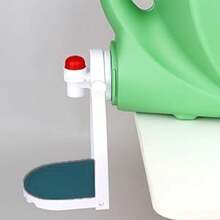 Portavasos para detergente de lavandería, atrapagoteras de detergente (bandeja antigoteo mejorada), sin talla grande desorden ni fugas, agarre estilo AJUSTE UNIVERSAL: nuestro atrapagoteras de lavandería se adapta a todo tipo de envases de detergente y suavizante con un botón de dispensación redondo RESISTENTE