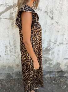 Elegant Leopard Print Small V-Neck Pleated Pocket Back-Revealing Dress