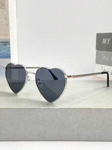 Neuer modischer vintage Metall-Kleinrahmen in Herzform, vielseitig einsetzbar, für Frauen & Männer geeignet, Street-Style, Outdoor, Lässig, Strand, schlicht, Paar, dekorativ, alltäglich, Party, Pool, Hip-Hop, High-End, Reisen, Arbeit