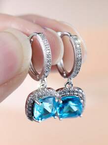 1 Par De Elegantes Y Nobles Pendientes De Lujo Para Mujeres Con Forma Cuadrada Y Piedra Artificial Chapados En Platino, Regalo Perfecto Para Citas