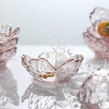 1PC/3PCS/7PCS/Ins Style Transparent Cherry Blossom Small Plate Japanese Zen Cherry Blossom Tea Plate Heat Resistant Glass Dim Sum Plate Dessert Table Jewelry Plate Wedding Gift Sugar Fruit Plate