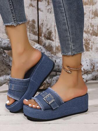 女士夏季新款流苏扣带坡跟厚底休闲一脚蹬沙滩凉鞋，百搭