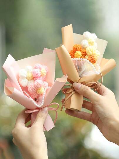 Flores de ganchillo hechas a mano y de colores, ramo de diseño creativo hecho a mano, mejor regalo para ella en el Día de la Madre, Acción de Gracias, decoración de sala de estar, dormitorio, oficina. Ramo de ganchillo hecho a mano, ramo de punto terminado - Tejido auténtico - Adecuado para el Día de la Madre, cumpleaños, boda, Acción de Gracias y decoración del hogar, regalos de boda, regalo de cumpleaños