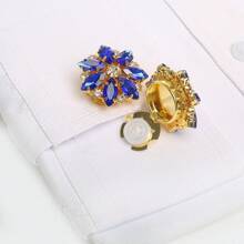 2 أزرار أكمام جذابة بغطاء الزر مزينة براينستون على شكل زهرة لأزرار أطراف القميص بدون خياطة، متعدد الألوان لبدل الأعمال والفساتين والبدلات الرسمية والملابس، هدية عيد الميلاد