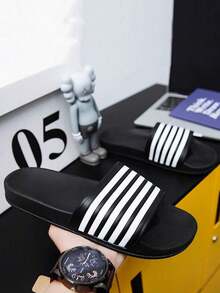 Couples Sandals With 5 Stripes Hot Graffiti Stripes, Unisex Open Toe Slip-On Slippers, Non-Slip Wear-Resistant Slides Suitable For Beach, Pool, Home, Hotel, Fits Brand - Black - View 4