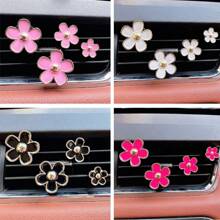 4 sztuki/1 zestaw stokrotek, klips do kratki wentylacyjnej, klips do wylotu klimatyzacji samochodowej, akcesoria dekoracyjne do wnętrza samochodu dla kobiet. Produkt wykonany ręcznie.