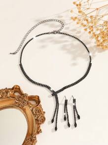 Conjunto de Colar de Zircônia Cúbica de Cobre Simples e Clássico da Moda (3 colares + 1 par de brincos), Adequado para Uso Diário