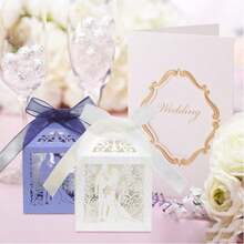 10 Stücke Laser geschnittene Geschenkbox (Weiß, Blau, Gold, Lila), Hochzeits-Geschenkbox für Süßigkeiten mit Schleife, ausgesparte Braut und Bräutigam Design kleine Geschenkbox für Hochzeit, Hochzeitsdekoration Geschenkbox Süßigkeitenbox, Hochzeitsfeier Party Zubehör