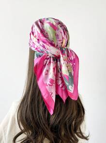 1 pièce Écharpe carrée en faux soie imprimée fine, élégante/vintage, pour femme. Bandana, écharpe de cou, châle, léger et fin, confortable. Idéal pour le port quotidien, les sorties au printemps, en été et en automne, ainsi que pour la fête des mères et la fête des femmes.