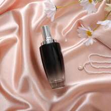 Satin Photography Background Silk, Glossy Fabric Cloth Backdrops For Goods, Crafts, Jewelry, Cosmetics, Food Photoshoot And Flat Lay ﻿