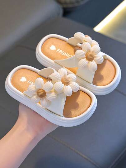 1 Đôi dép đi biển chống trượt họa tiết hoa cho bé gái, dép xốp mềm dễ thương và thời trang