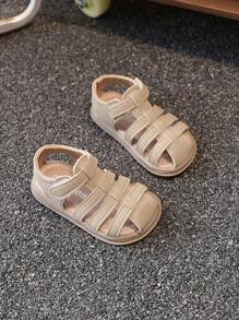 1 Pair Kids Closed Toe Sandals With PU Uppers, Anti-Slip Outsole And Hook And Loop Closure