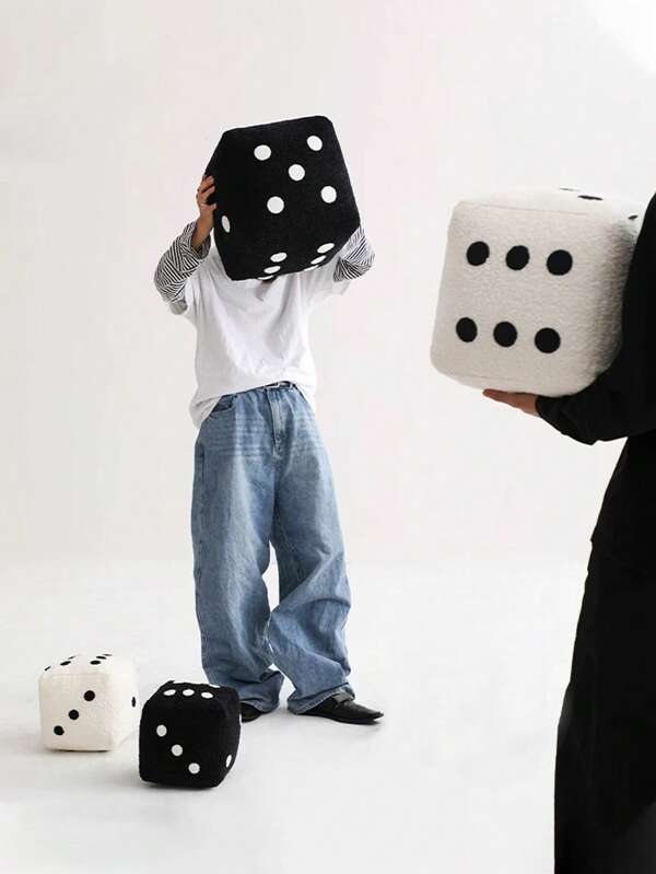 1pc Soft Polyester Decorative Pillow, Dice Shaped, Suitable For Living Room, Bedroom, Sofa, Playful Design, Fabric Structure, Teenage Toys, Game Room/Home Theater Decor, Party Photo Prop