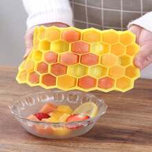 1pc Silicone Honeycomb Ice Cube Tray With Lid, 37-Grid Silicone Ice Mold, Ice Cube Tray