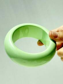 1 pieza Brazalete de resina verde asimétrico, joyería de verano de moda y versátil, adecuado para uso casual de vacaciones