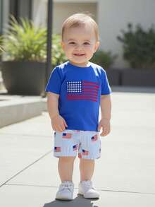 Conjunto de ropa para bebé niño del 4 de julio - Día de la Independencia, con pantalones cortos y top de manga corta con cuello o, con bandera bordada - Azul - Ver 2