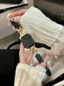 1 Stück modisches Hybrid-Armband aus Metall und Leder, geeignet für Series 9 8 7 SE 6 5 4 3 2 1, Unisex in 41mm 45mm 38mm 49mm 44mm 40mm 42mm, Schwarz/Gold Kombination, elegant und luxuriös
