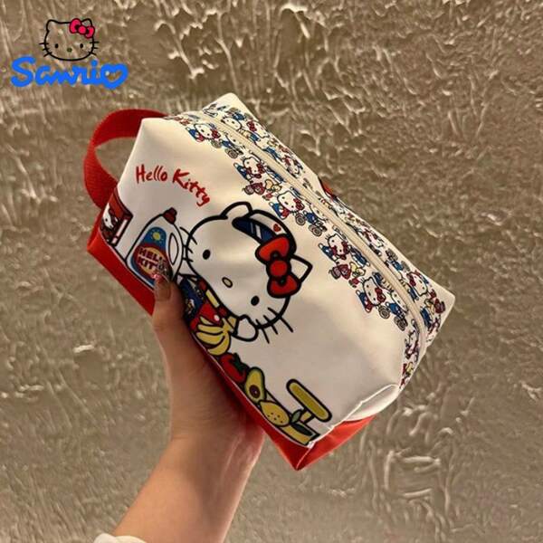 Sanrio Bolsa de maquiagem Sanrio de poliéster, bolsa de viagem portátil de grande capacidade, bolsa de nicho com desenho animado fofo, bolsa de armazenamento multifuncional