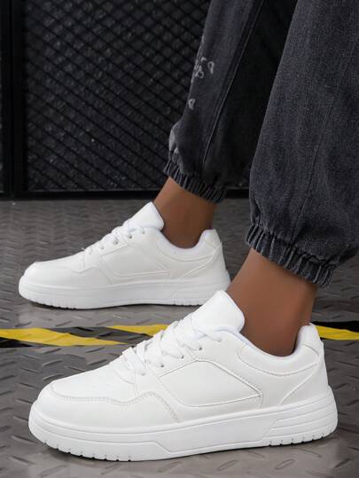 1 Pair Men's Classic White Low-Top Lace-Up PU Casual Skateboard Shoes, Versatile For All Seasons, Suitable For Teens, Casual Or Outdoor Athletic, Vacation, Graduation Gifts, Or Birthday Accessories, Runs Small By 1 Size