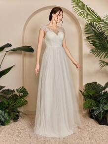 Sweetheart Neckline Shoulder Embroidery Bust Ruffle Polka Dot Mesh A-Line Wedding Dress Gown