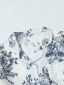 Set Piyama Celana Pendek Lengan Pendek Motif Bunga untuk Wanita - Krem - View 3