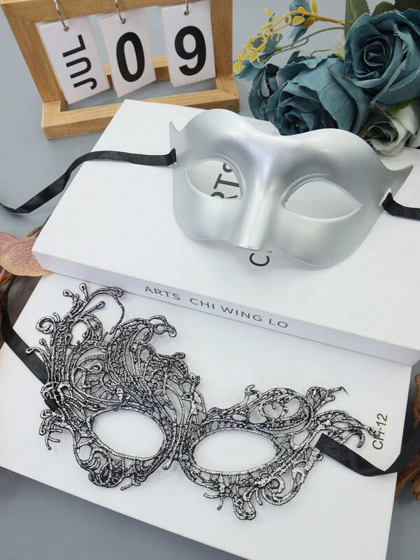 2pcs Solid Color Party PP(Polypropylene) Couple Mask Set, Suitable For All Seasons,Applicable For Venetian Carnival, Masquerade Ball