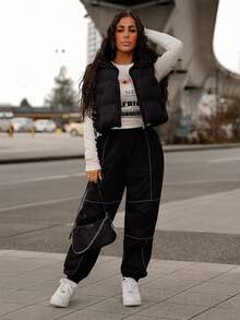 SAYEHFBABY 纯色休闲拉链无袖羽绒背心外套 - 黑色 - 查看 2